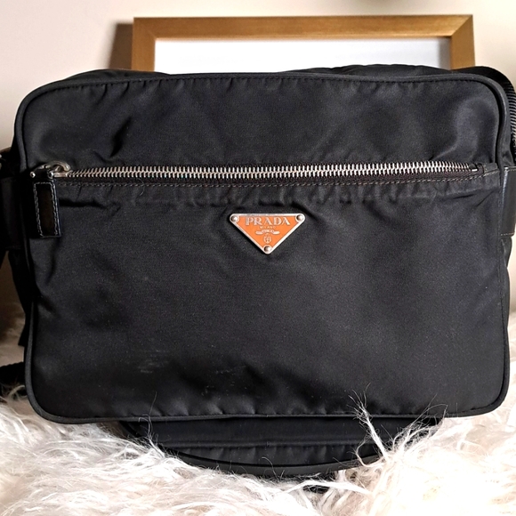 Prada Tusseto Crossbody Bag - Picture 3 of 17